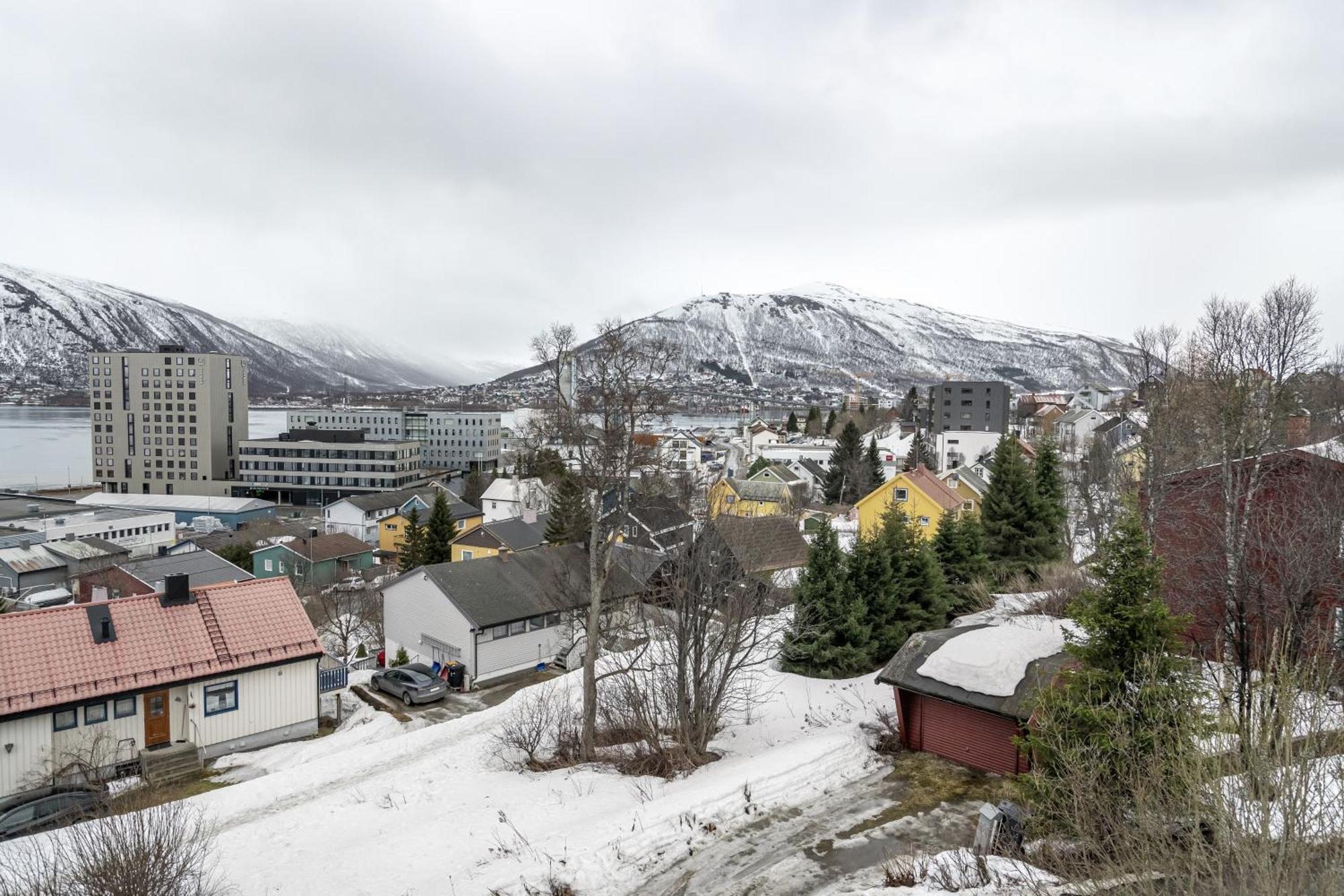 Boukersen Heim Apartment Tromso Luaran gambar